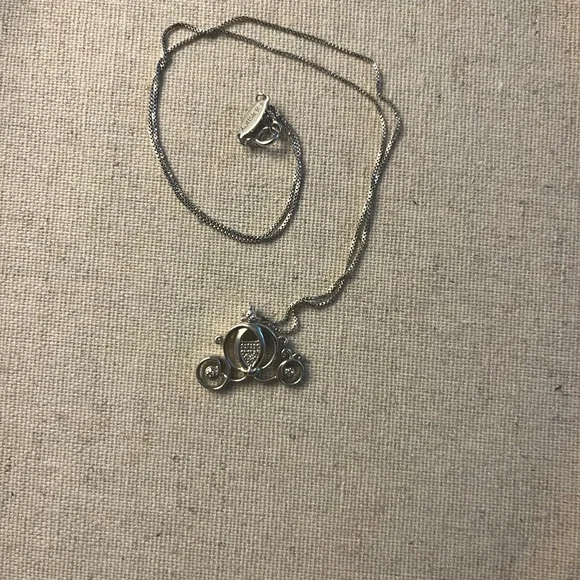 ✨ Cinderella Coach Diamond Necklace - Picture 2 of 9